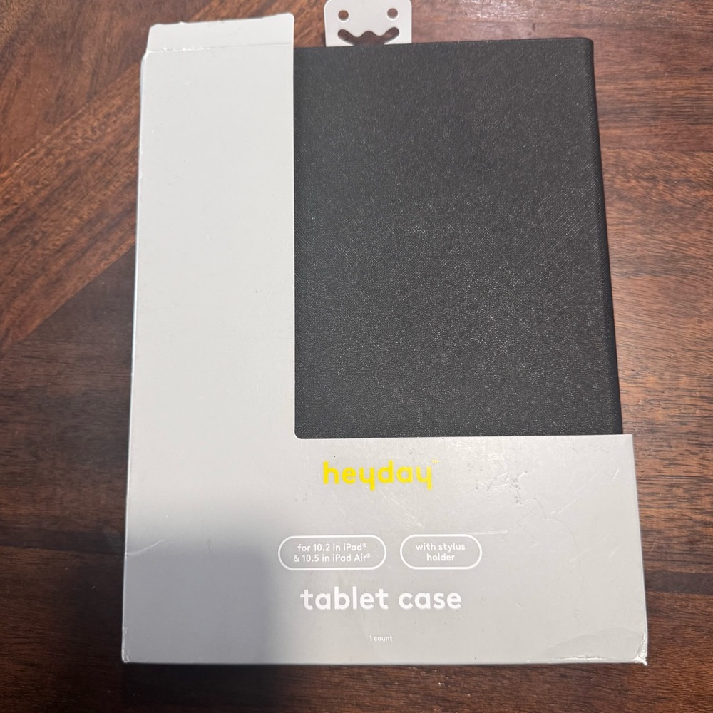 Heyday Black Tablet Case for iPad Air Black NIB